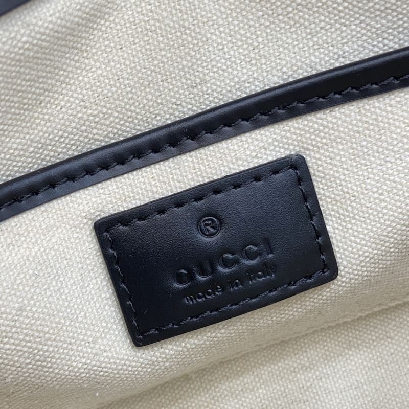 Gvc*1 horsebit bags